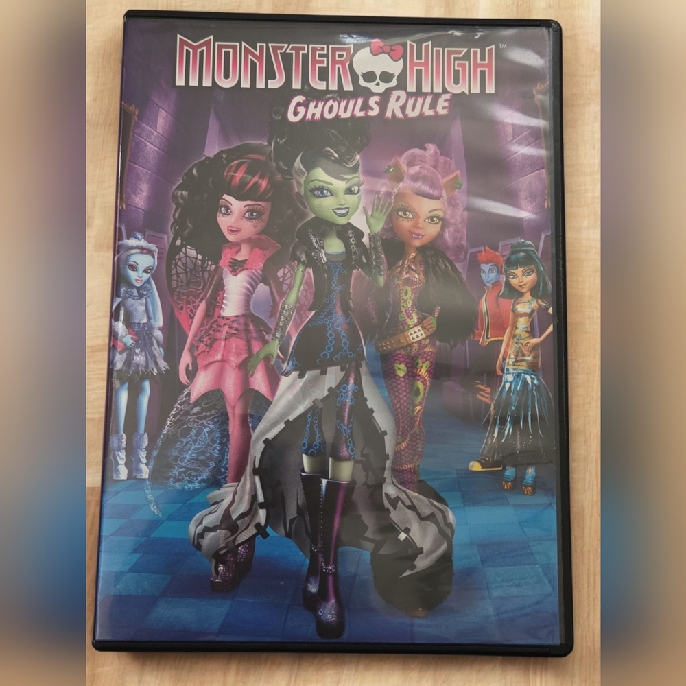 Monster High Ghouls Rule DVD Movie
